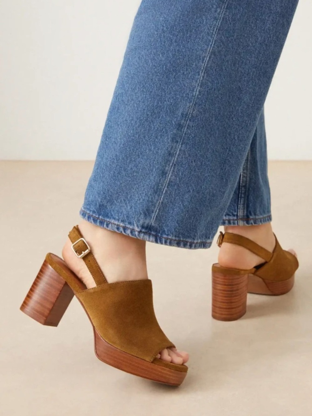 Rivcour NUMÉRO 446 Suede heeled sandal